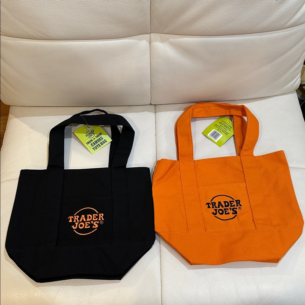 NWT Trader Joe's Black & Orange Limited Edition Trick-or-Treat Mini Canvas Totes
